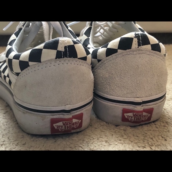 Vans - Picture 2 of 6